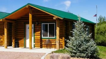 Romantic Cabin | Down duvets, pillow-top beds, individually decorated