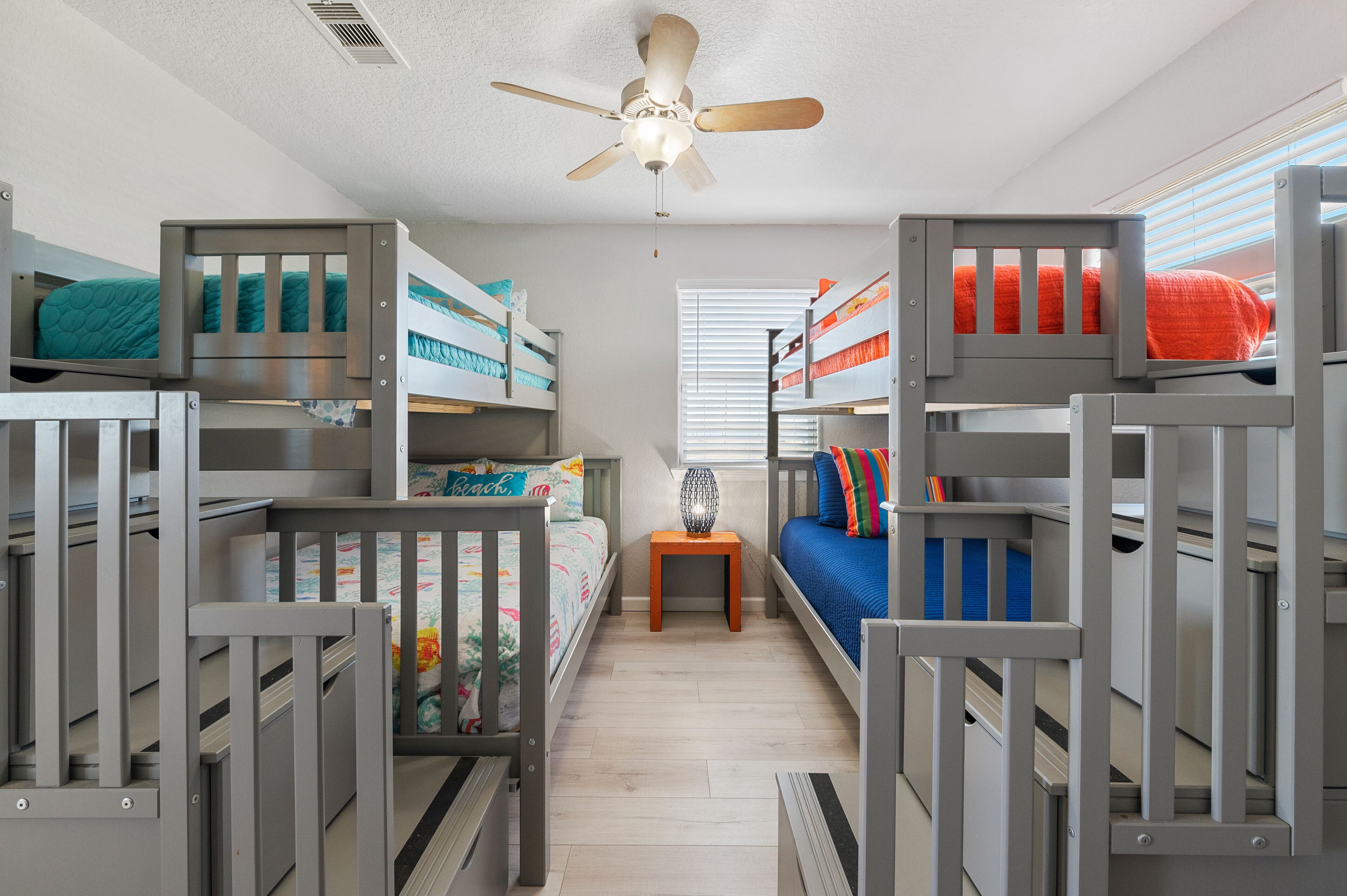 Sea La Vie - Beachfront - Pedestrian Beach