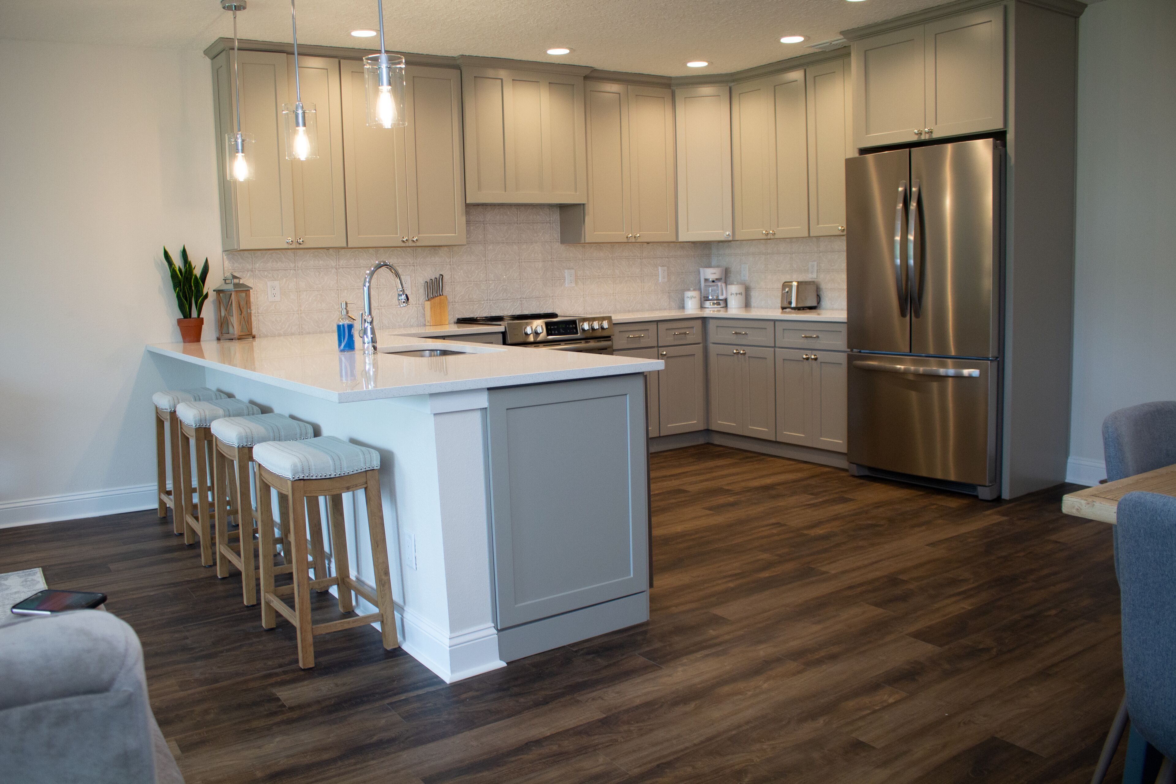 Large Marsh View Home - Near Mayo Clinic and Beaches