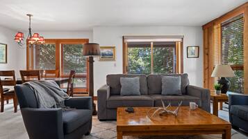 TV connectée, cheminée