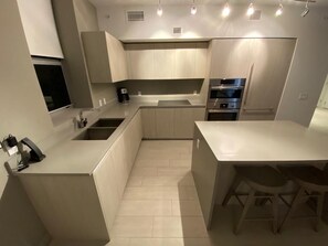 Dining tables, kitchen islands