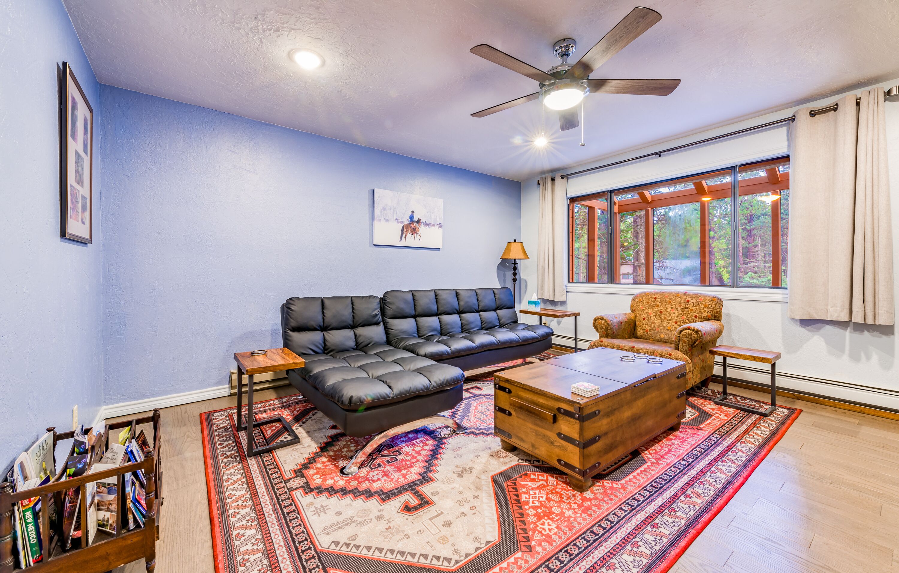 Escape to a Mountain Getaway. Easy Access. Near Monte Verde Lake. Pet Friendly. 