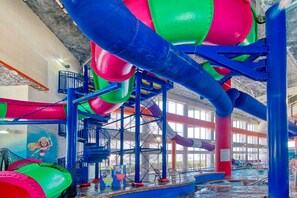 Innenpool, beheizter Pool