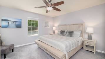 4 bedrooms, iron/ironing board, free WiFi, bed sheets