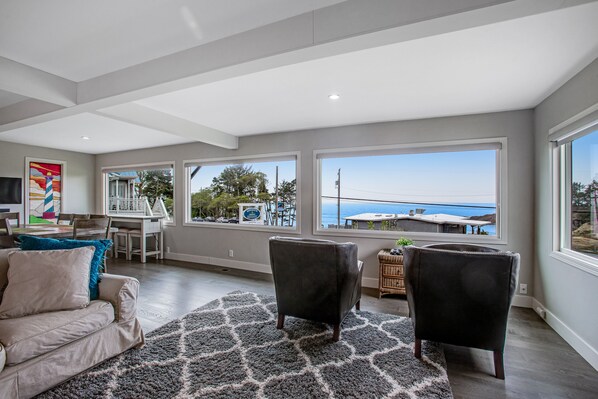 TV, DVD player, ping pong, books