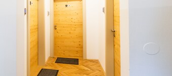 Apartments Kamr'ca - room 1 & 4 with private bathroom