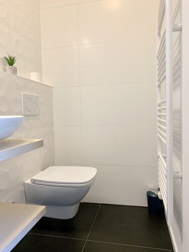 Apartments Kamr'ca - room 1 & 4 with private bathroom