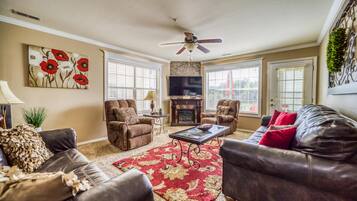 Condo (Little House on the Fairway- LUXURY G) | Exterior