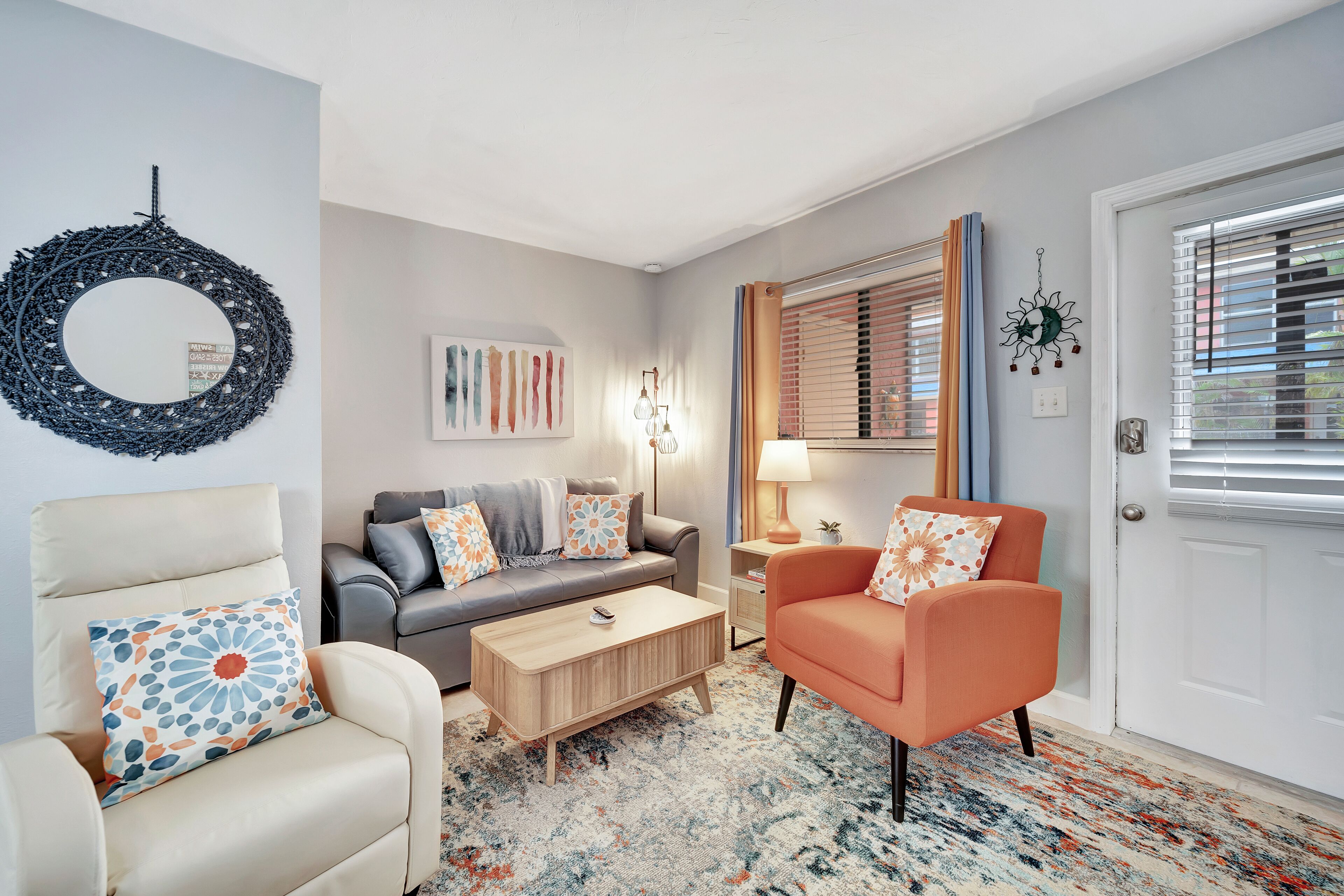 Dog-friendly condo with shared pool, WiFi, private washer/dryer, and central AC