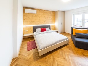 2 Schlafzimmer, Schreibtisch, kostenloses WLAN, Bettwäsche