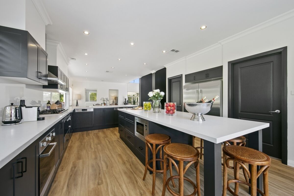 Hollyford House - Pokolbin — image 4