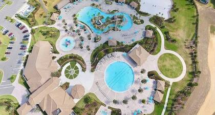 Exceptional Villa: Saltwater Pool, No Rear Neighbors, Game Room & Movie Theater