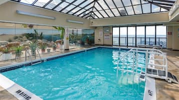 Innenpool, Außenpool