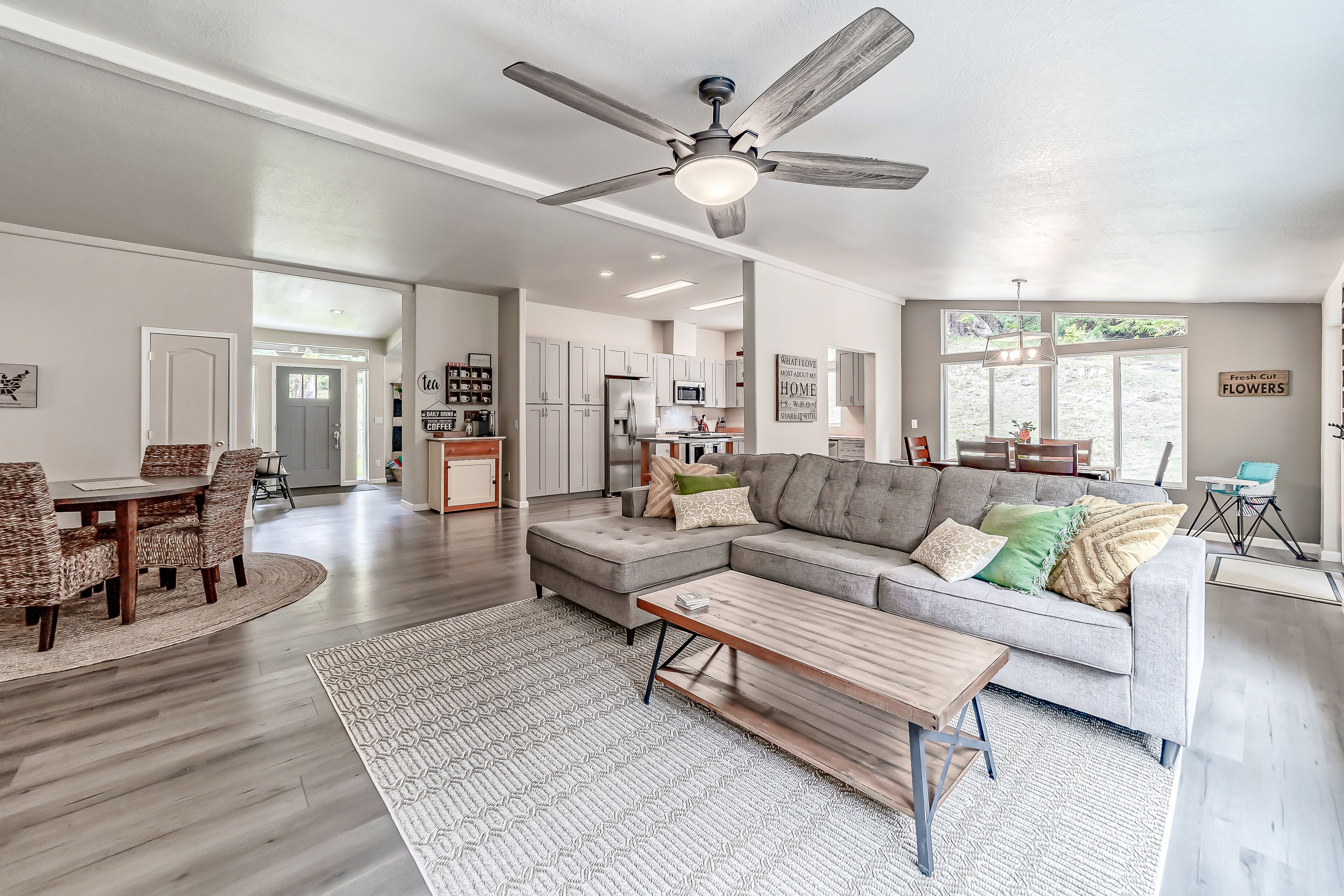 6-Bedroom Retreat in the Redwoods with Private Fishing Pond, Game Room, & WiFi