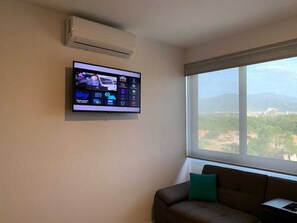 2 bedrooms, hypo-allergenic bedding, down comforters - Koba 403 (Puerto Vallarta)