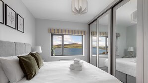 Room - Serenity By The Sea (Dingle)