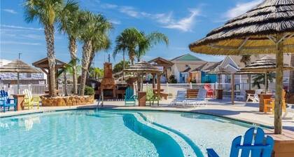 Seas the day! Freshly updated 3/2 with ability to sleep 10 available!