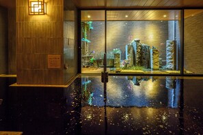 Tina de hidromasaje interior