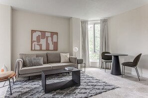 TV, stereo - Prime Back Bay 2BR/2B steps from Prudential Center, by Blueground (Boston)