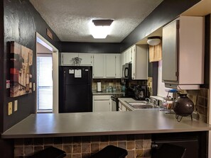 Condo (The ChileDrop - Walk to lift - Sleeps) | Private kitchen | Coffee/tea maker, cookware/dishes/utensils - The ChileDrop (Angel Fire)