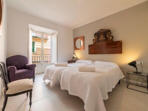 7 bedrooms, WiFi - Can Rochet by Interhome (Alaró)