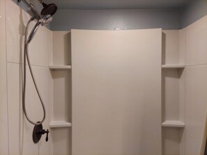 Condo (Spring Creek Haven - EXCELLENT LOCATI) | Exterior