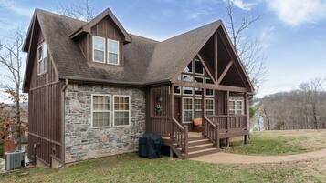 House (Sooner Settle Lodge - Incredible desi) | Exterior