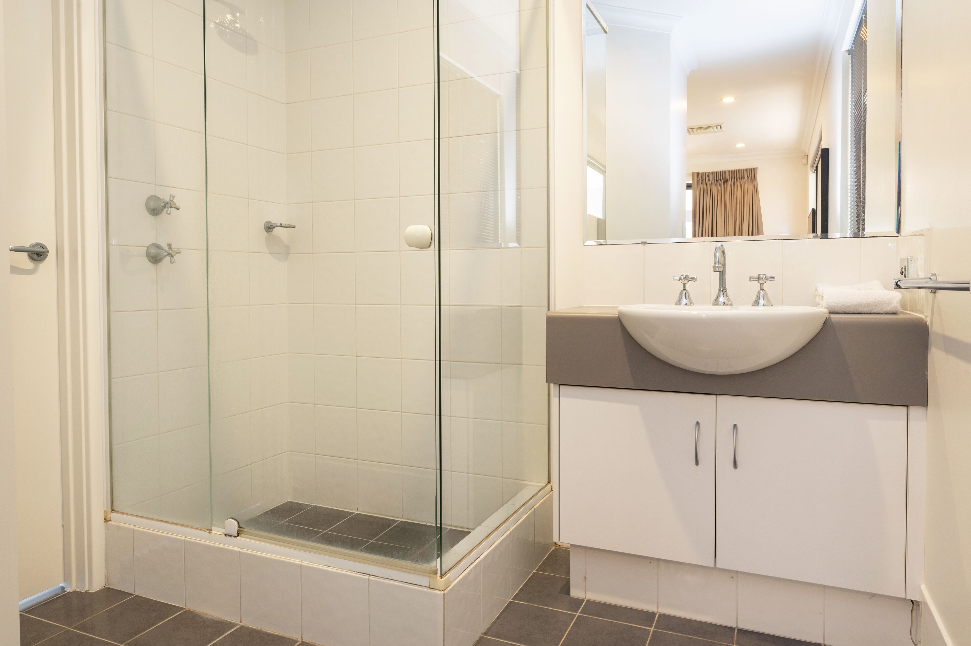 Casa on Bridges (STRA6281YWGWS8F7) — image 17