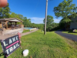 Condo (Serenity Ridge - POOLS - Great Balcon) | Property grounds - Serenity Ridge (Branson West)