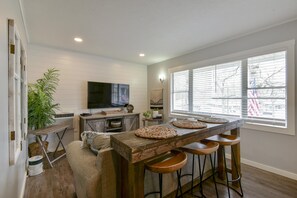 Cabin (Lighthouse 5 - Outdoor POOL - Lake Vi) | Exterior - Lighthouse 5 (Kimberling City)