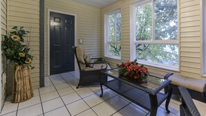 Unclassified image, 5 of 36, button - Country Getaway Condo (Branson)