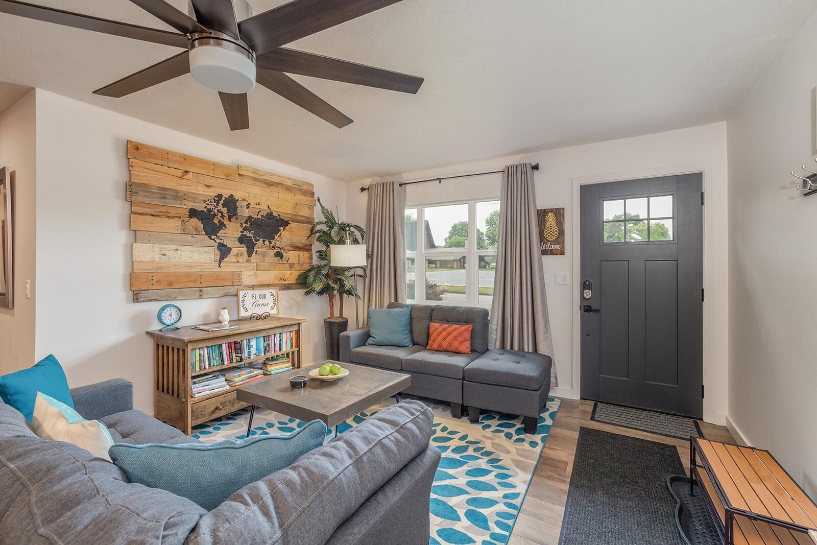 House (Greystone Home - Excellent location! ) | Living room | TV, fireplace, video game console