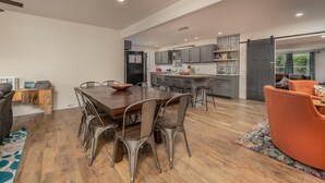 House (Greystone Home - Excellent location! ) | Exterior - Greystone Home (Springfield)