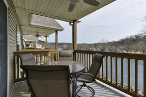 Appart'hôtel (WaterWay - Balcony view of Lake Taney) | Extérieur