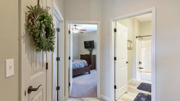 Condo (NO STAIRS! The LUX @ Stonebridge - Cl) | Exterior