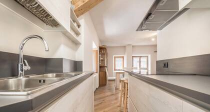 Apartment "Glolo 2" in the South of the Beautiful Lago di Molveno