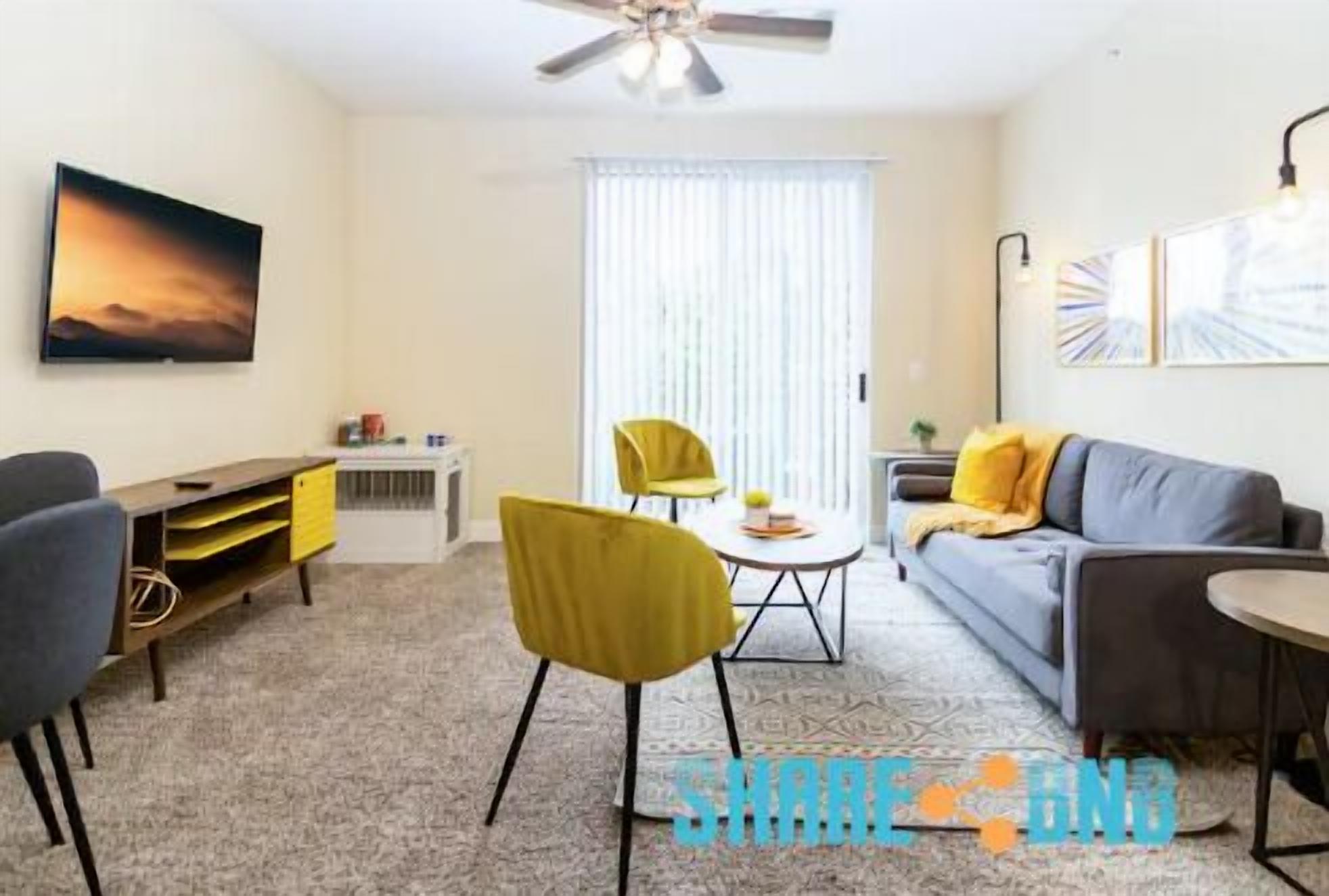 North Dallas Relaxation Pad - Remote Work/Pets