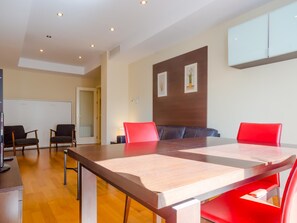 Dining - One bedroom. pool, WIFI (El Puerto de Santa María)