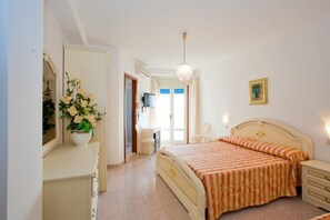 Coffres-forts dans les chambres, Wi-Fi gratuit