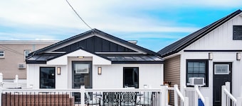 Coastal Sands Inn