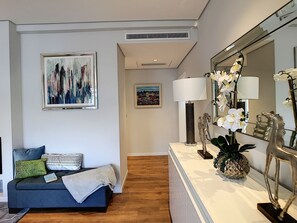 Interior - Paradise Apartment by LovelyStay (Funchal)