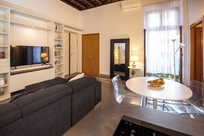 Smart TV - Domitia Home A Pochi Passi DA Piazza DI Spagna (Roma)