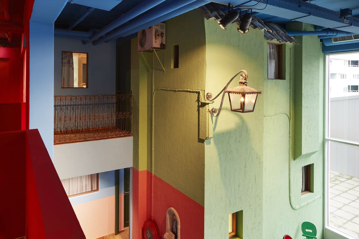 مكواة/لوح كي وواي فاي مجانًا وملاءات أسرّة