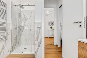 Shower, bidet