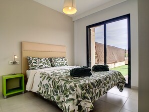 2 quartos, ferros/tábuas de passar roupa, Wi-Fi de cortesia