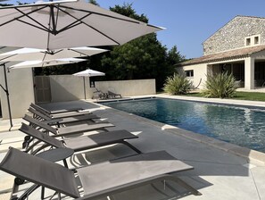 Piscine extérieure, piscine chauffée