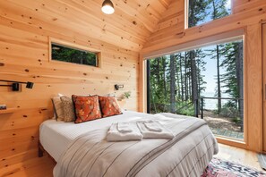 3 habitaciones, escritorio, wifi y ropa de cama 