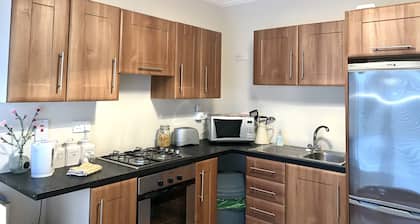 Carraig House, Cozy Countryside Apartment