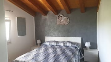 2 Schlafzimmer, Bügeleisen/Bügelbrett, Reisekinderbett, kostenloses WLAN