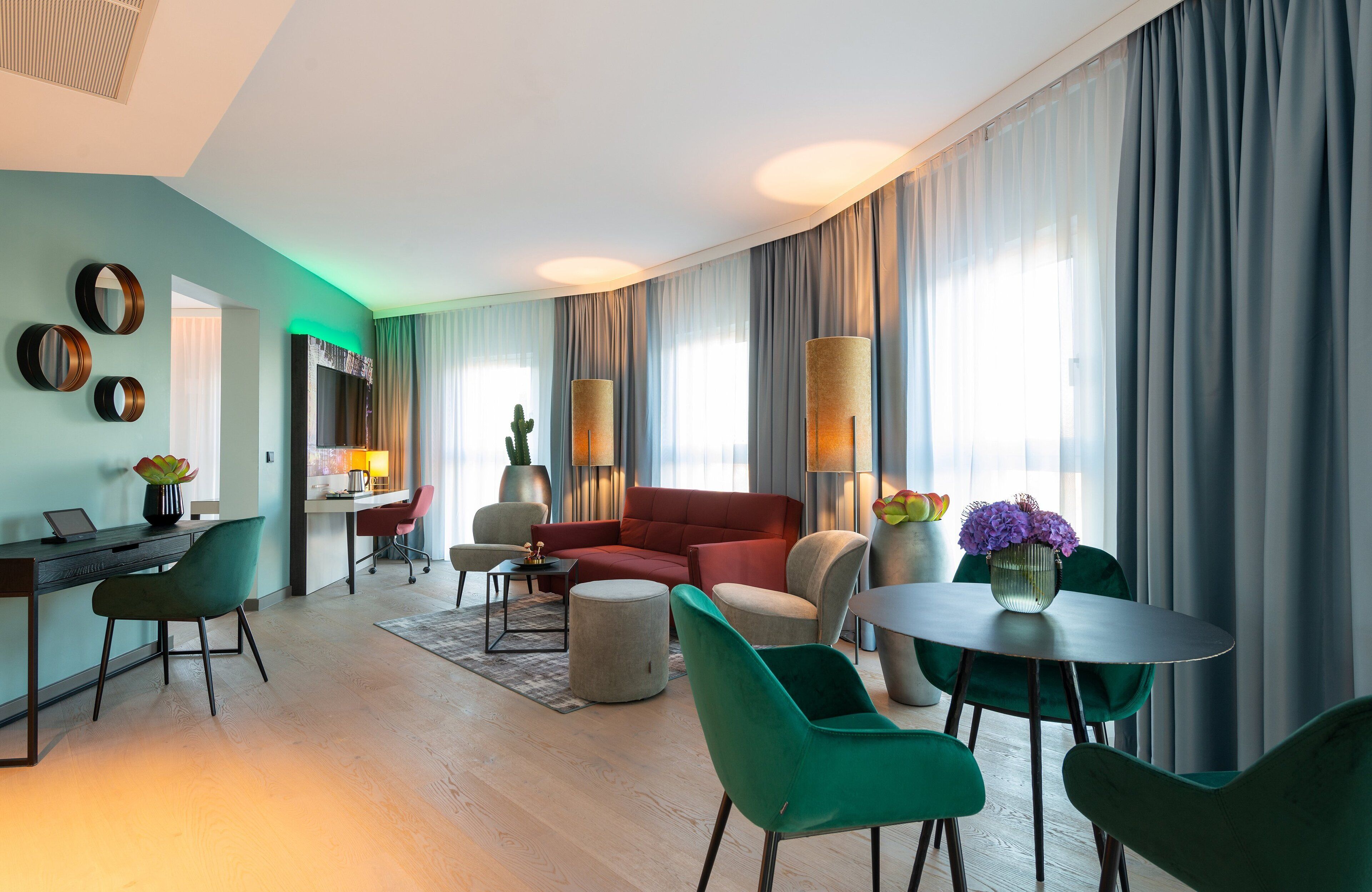 Minibar, in-room safe, desk, soundproofing